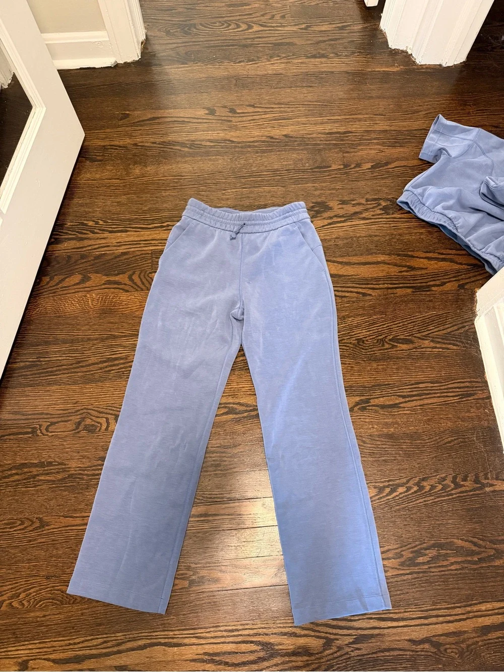 Lululemon Blue Cropped Short-Sleeve Top and straight leg pant set